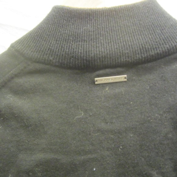 MICHAEL KORS 1/4 ZIPPER FRONT HENLEY PULLOVER, W/COLLAR, UNISEX LARGE - Picture 4 of 7